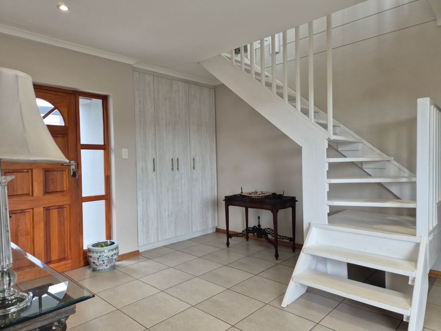 4 Bedroom Property for Sale in Stilbaai Wes Western Cape